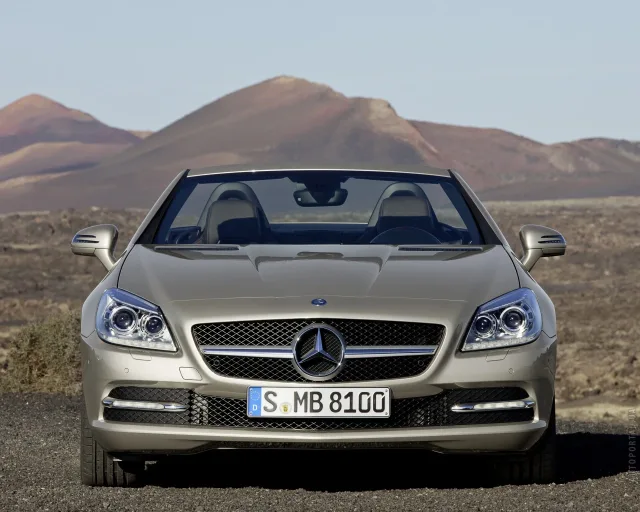 Mercedes-Benz SLK-Class 2011 (Мерседес Бенц СЛК-Класс) купе-кабриолет — 16