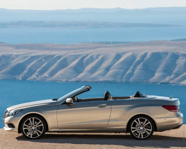 Mercedes-Benz E-Class Cabriolet 2013 (Мерседес Бенц Е-Класс Кабриолет) кабриолет — 21