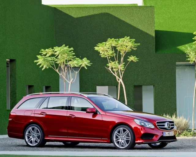 Mercedes-Benz E-Class Wagon 2013 (Мерседес Бенц Е-Класс Вагон) универсал — 21