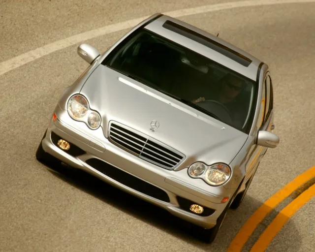 Mercedes-Benz C 220 CDI — 22