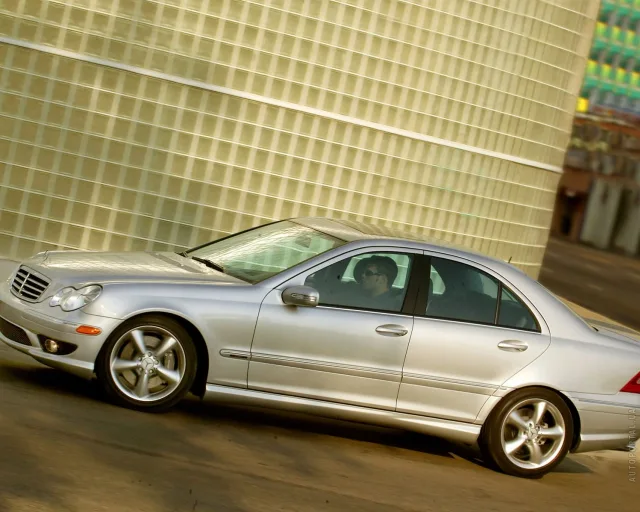 Mercedes-Benz C 220 CDI — 9