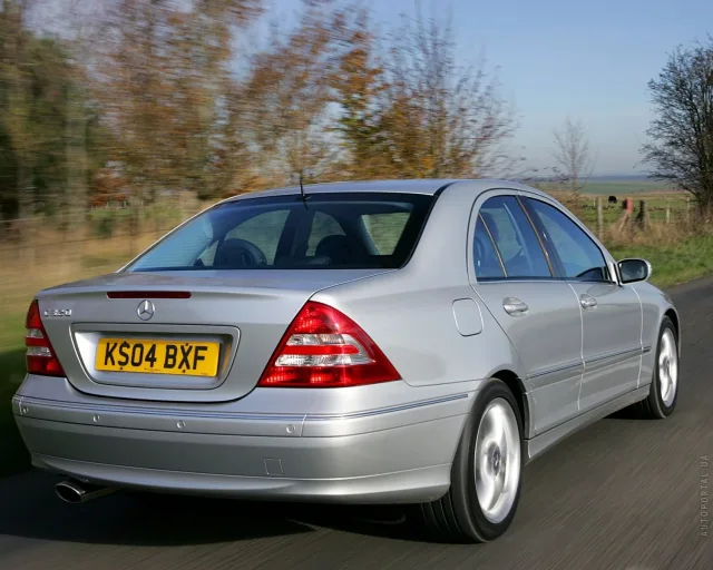 Mercedes-Benz C 220 CDI — 17