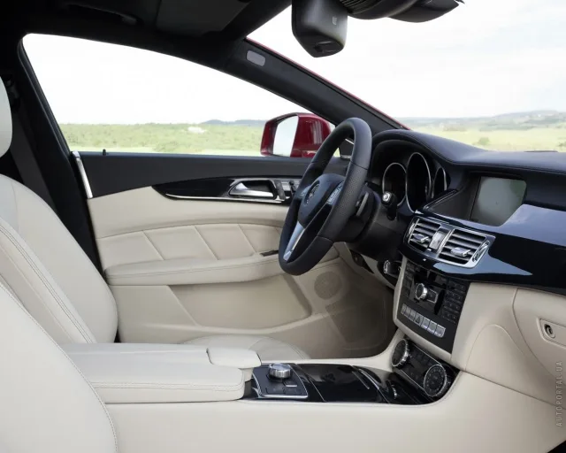 Mercedes-Benz CLS Shooting Brake 2011 (Мерседес Бенц ЦЛС Шутинг Брейк) универсал — 19
