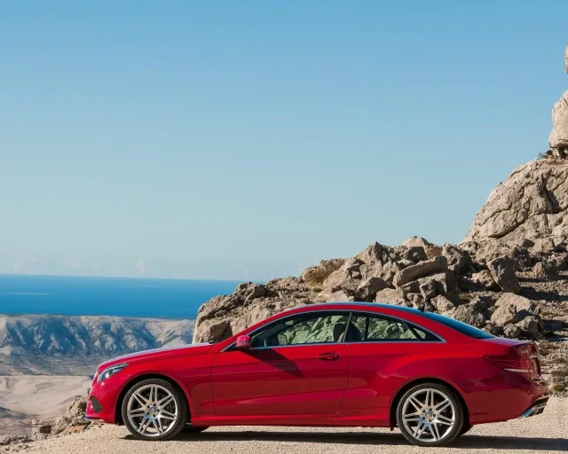Mercedes-Benz E-Class Coupe 2013 coupe — 5