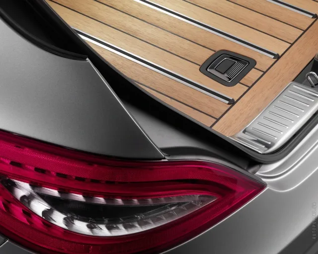 Mercedes-Benz CLS Shooting Brake 2011 (Мерседес Бенц ЦЛС Шутинг Брейк) универсал — 16