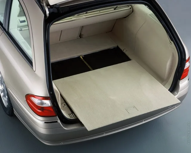 Mercedes-Benz E 320 CDI Wagon MT — 5