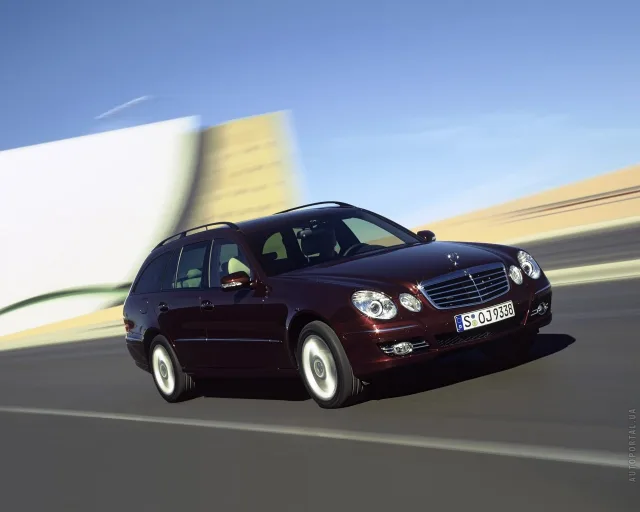 Mercedes-Benz E 320 CDI Wagon MT — 10