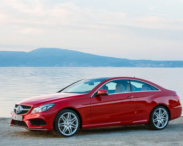 Mercedes-Benz E-Class Coupe 2013 coupe — 14