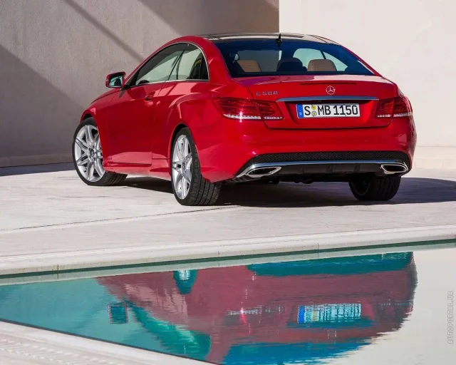 Mercedes-Benz E-Class Coupe 2013 coupe — 11