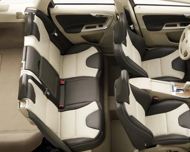 Volvo XC60 2008 кросовер — 6