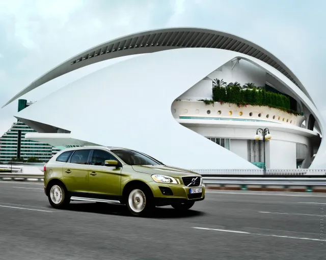 Volvo XC60 2008 кросовер — 23