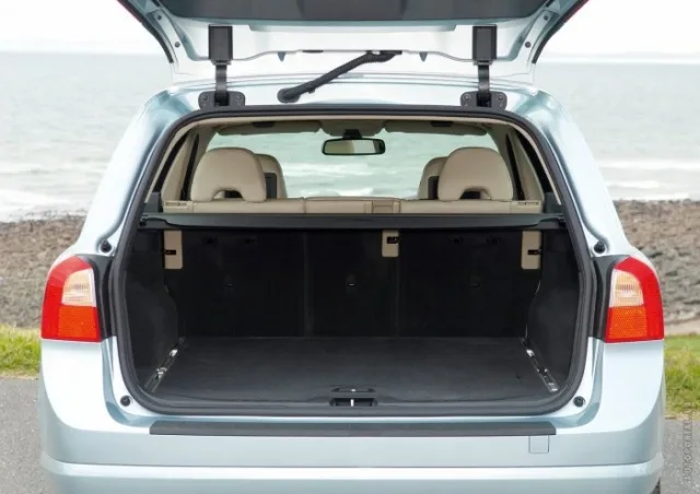 Volvo V70 2007 універсал — 4