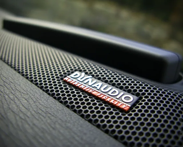 Volvo S80 седан — 22