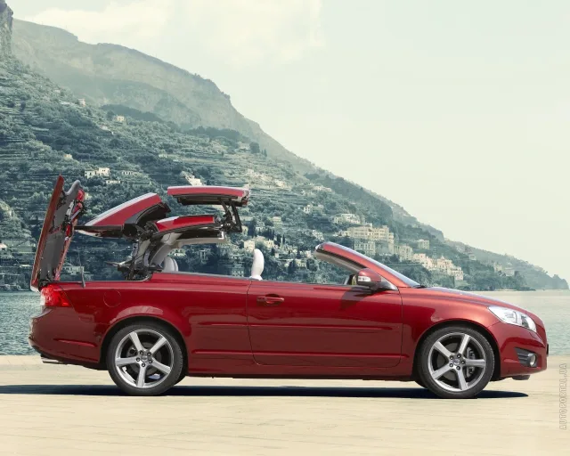 Volvo C70 2.4 MT Summum — 15