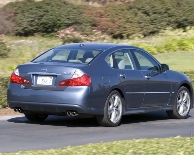 Infiniti M45 (Инфинити М45) cедан — 21