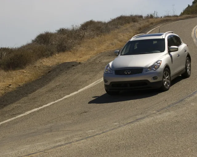 Infiniti EX/QX50 кросовер — 21