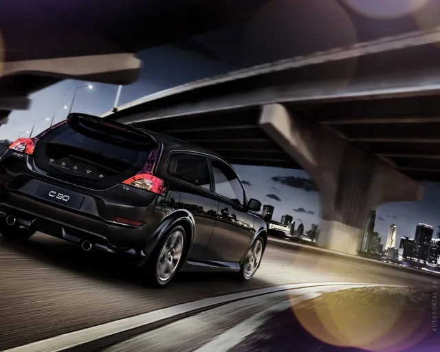 Volvo C30 2010 хетчбек — 19