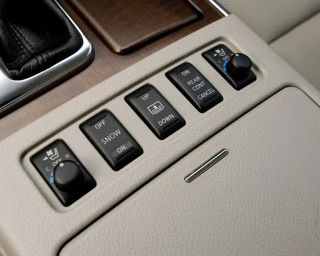 Infiniti M45 (Инфинити М45) cедан — 7