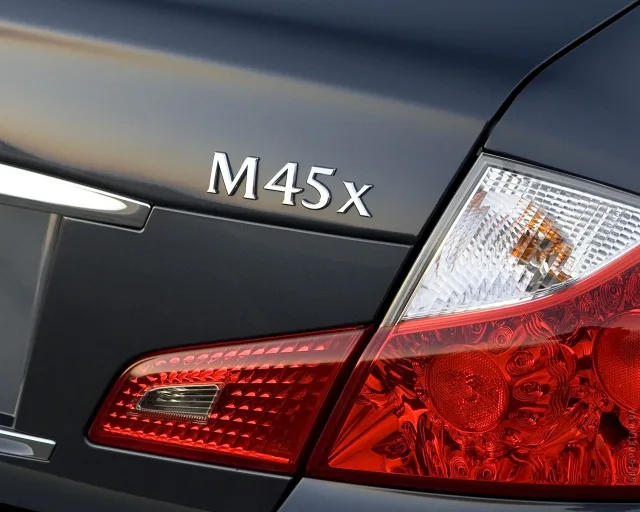 Infiniti M45 (Инфинити М45) cедан — 23