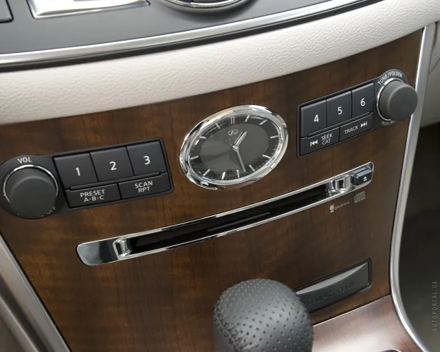 Infiniti M45 (Инфинити М45) cедан — 4