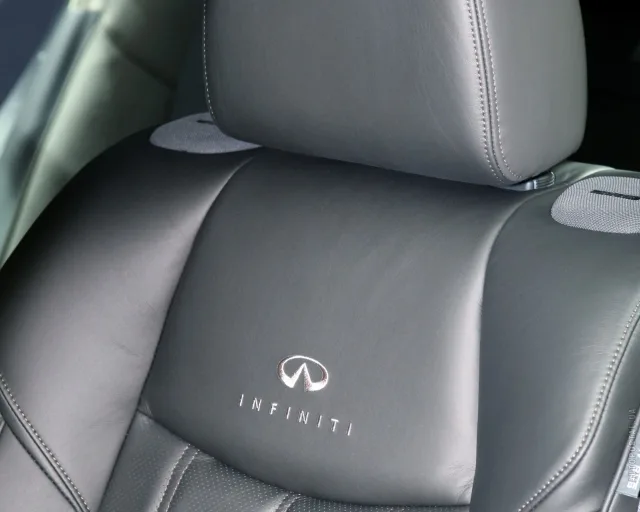 Infiniti M/Q70 седан — 22