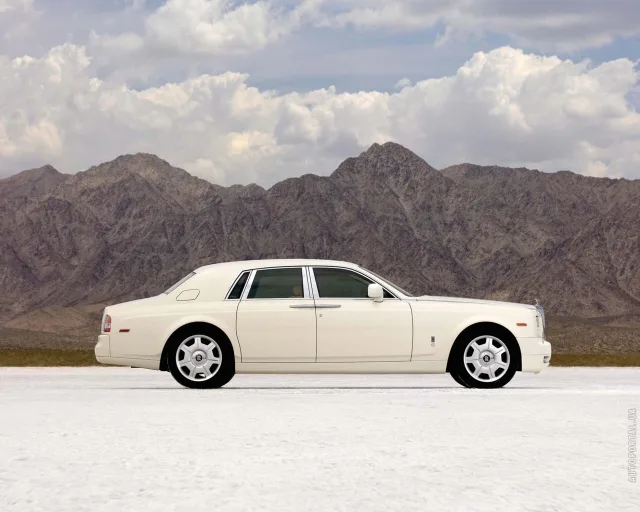 Rolls-Royce Phantom 6.7 AT — 12