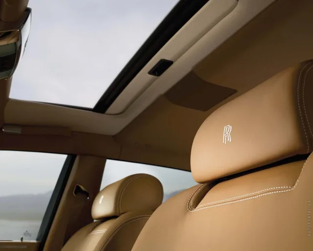 Rolls-Royce Phantom 6.7 AT — 5