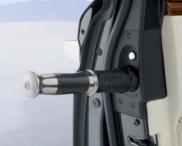 Rolls-Royce Ghost 2010 sedan — 2