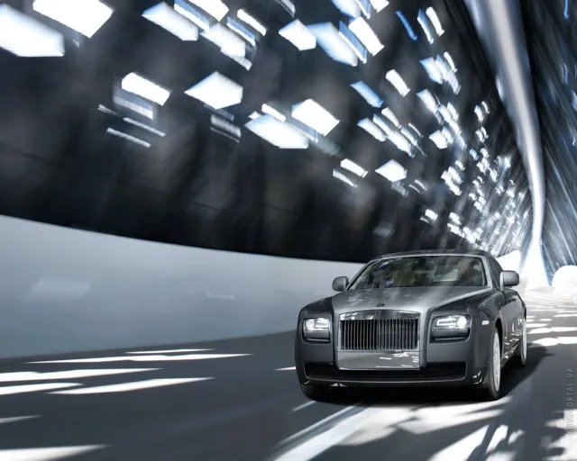 Rolls-Royce Ghost 2010 sedan — 17