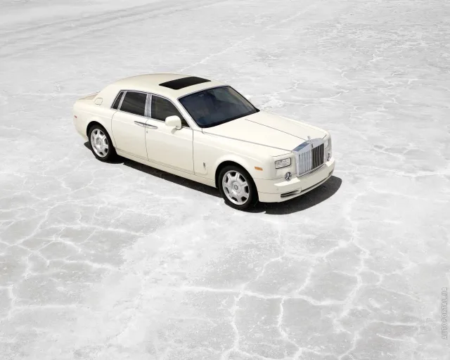 Rolls-Royce Phantom 6.7 AT — 19