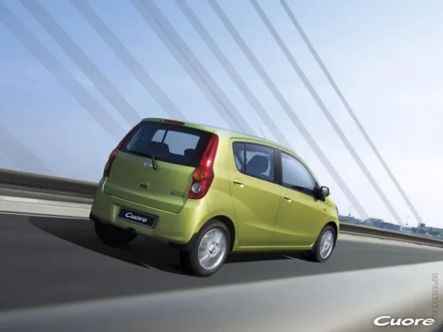 Daihatsu Cuore 1.0 AT Plus — 7