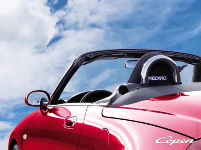 Daihatsu Copen coupe convertible — 7