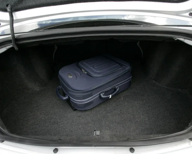 Chrysler Sebring седан — 7