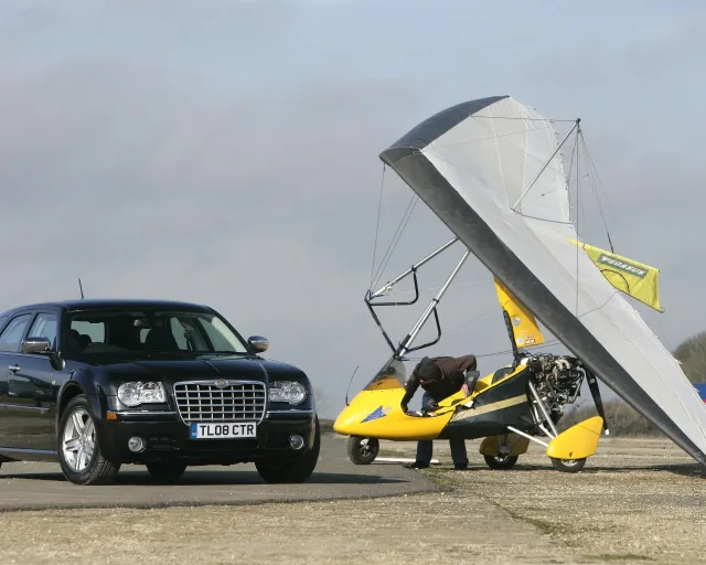 Chrysler 300C Touring універсал — 15