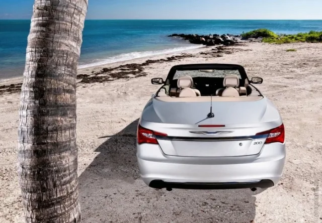 Chrysler 200 Convertible 2.4 AT — 19