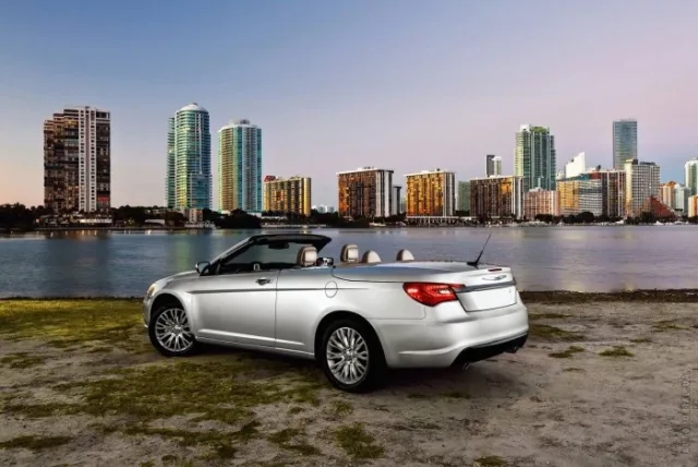 Chrysler 200 Convertible 2.4 AT — 16