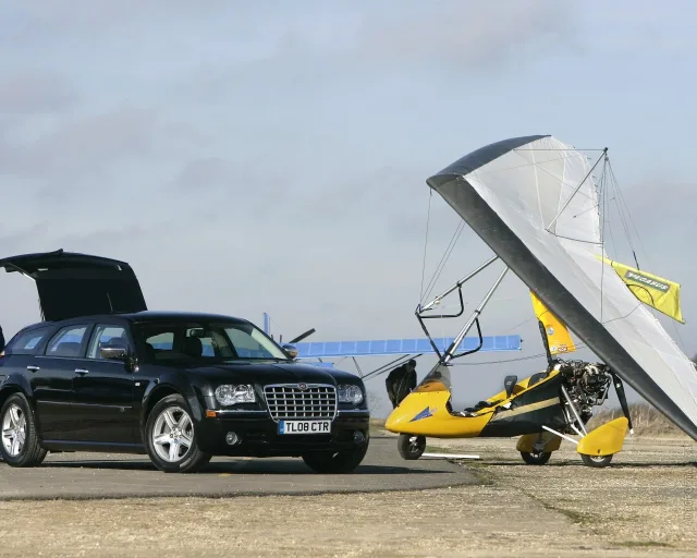 Chrysler 300C Touring універсал — 16