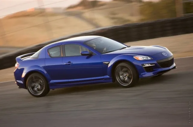 Mazda RX 8 купе — 13