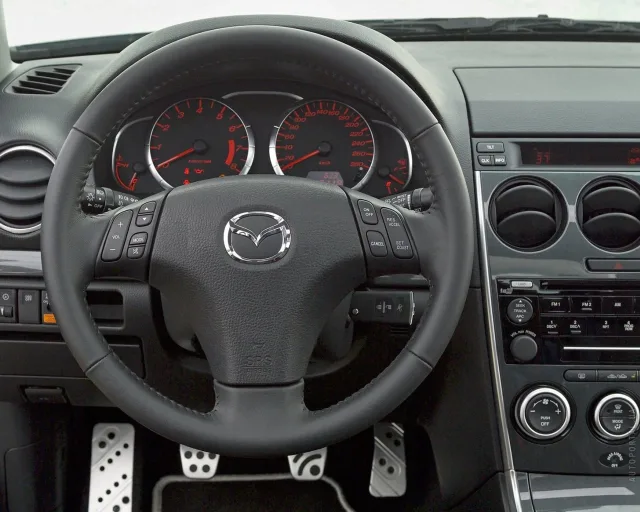 Mazda 6 MPS седан — 5