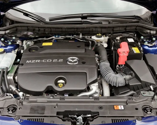 Mazda 3 2012 (Мазда 3) хэтчбек — 13