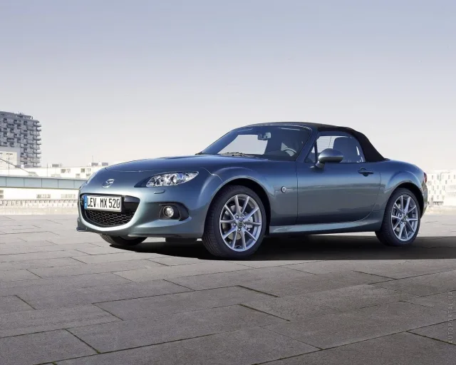 Mazda MX-5 2012 (Мазда МХ-5) кабриолет — 17