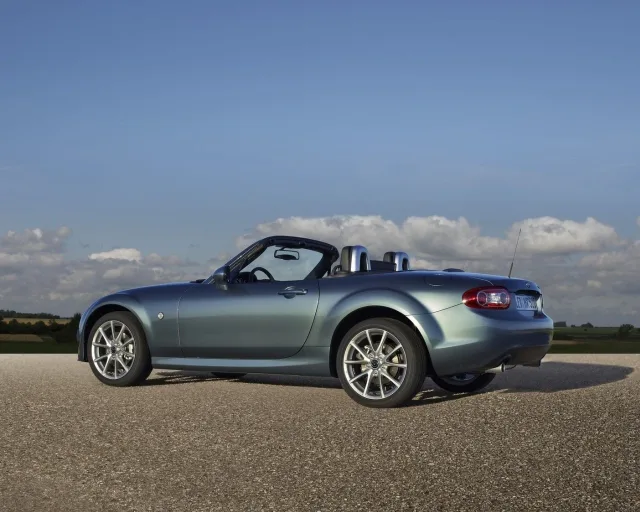 Mazda MX-5 2012 (Мазда МХ-5) кабриолет — 19