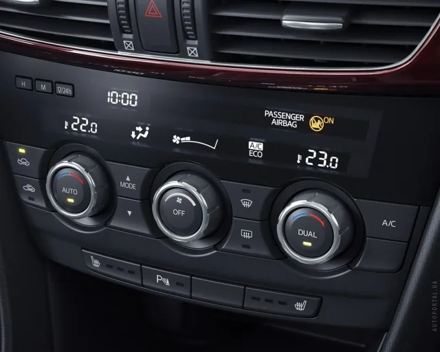 Mazda 6 Wagon 2.0 AT Touring — 8