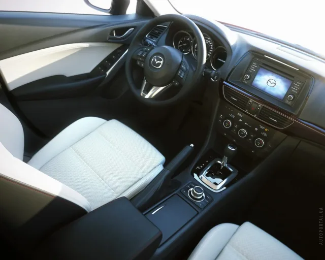Mazda 6 Wagon 2.0 AT Touring — 16