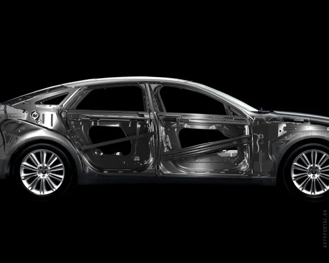 Jaguar XJ (Ягуар Икс Джей) седан — 21