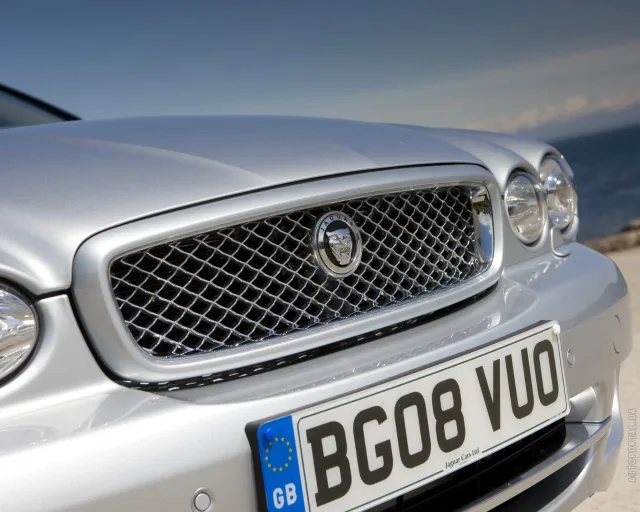 Jaguar X-Type Estate (Ягуар Х-Тайп) универсал — 25