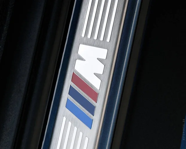 BMW X5 M 4.4 AT — 2