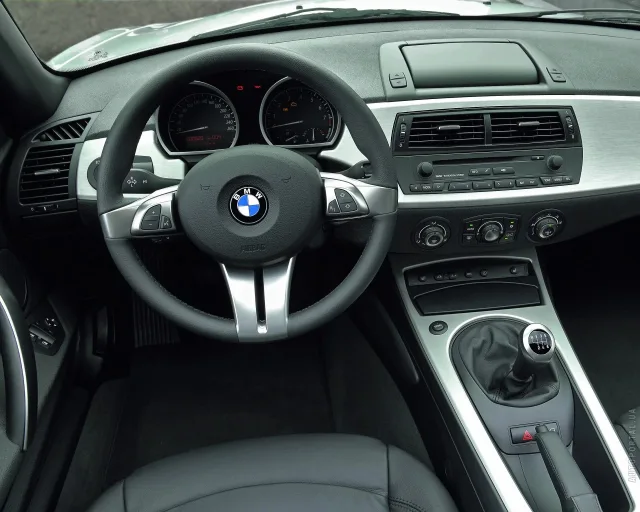 BMW Z4 Coupe (БМВ Зет 4 Купе) купе — 3