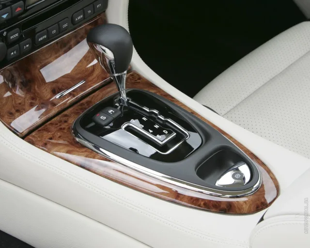 Jaguar XJ 3.5 AT Executive — 2