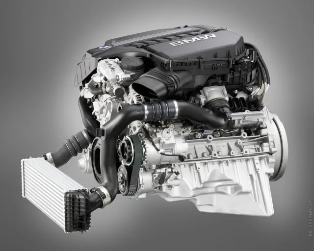 BMW 5 Series F10 sedan — 18